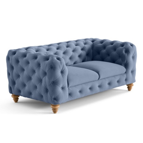 Wygodna sofa TEO WOOD Chesterfield dwuosobowa w niebieskim welurze