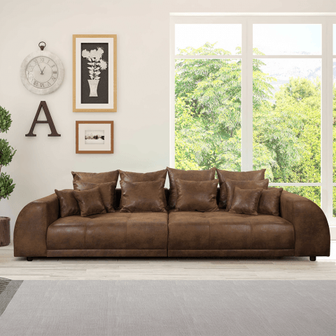 Sofa Noemi czteroosobowa – brązowa ekoskóra, wygodna, z poduszkami, do salonu