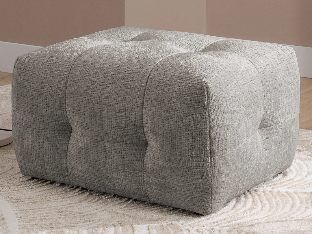 Hocker Imperial – Pikowany Puf do Salonu 68x87 — Cremona 24