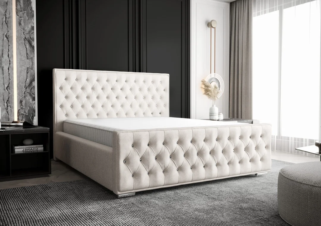 Łóżko tapicerowane z kryształkami glamour MORI — Riviera 21