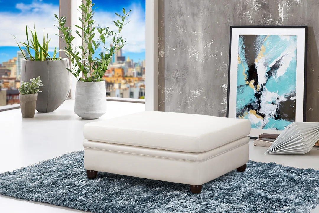 Puf pikowany glamour 100x100 SYDNEY — Solid 03