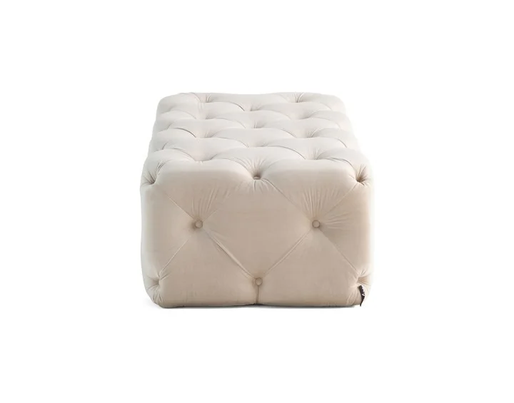 Puf pikowany Chesterfield 130x65 BENTLEY — French Velvet 672