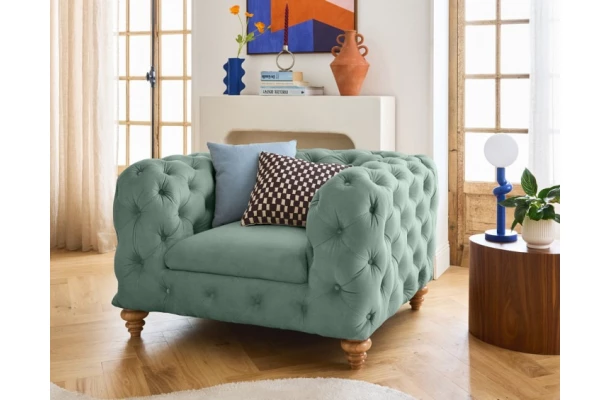 Fotel pikowany TEO WOOD Chesterfield - design i funkcjonalnosc w parze