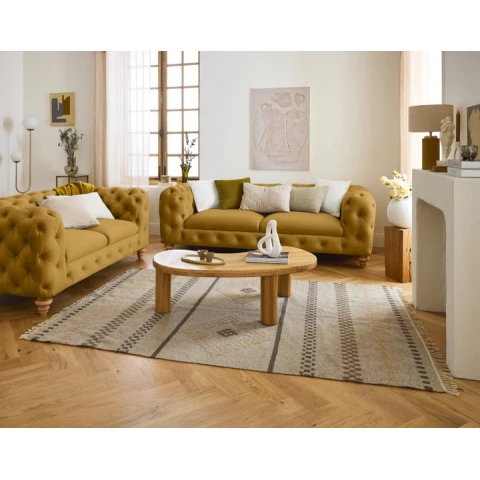 Sofa trzyosobowa pikowana TEO WOOD Chesterfield