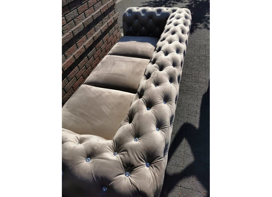 Sofa trzyosobowa pikowana glamour Chesterfield TEO HIGH BLINK 3