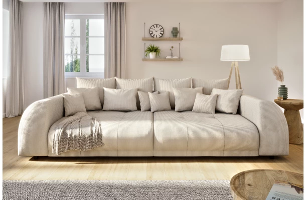 Sofa czteroosobowa nowoczesna Noemi - design i funkcjonalnosc w parze