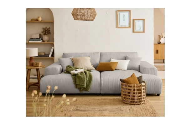 Sofa czteroosobowa nowoczesna Mossi - design i funkcjonalnosc w parze