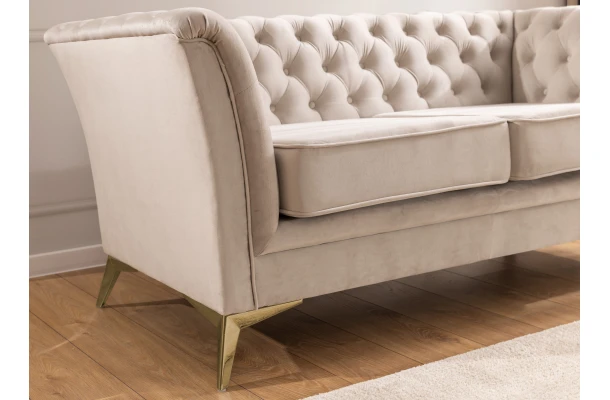 Sofa trzyosobowa pikowana Chesterfield HASSO BIS - praktyczne