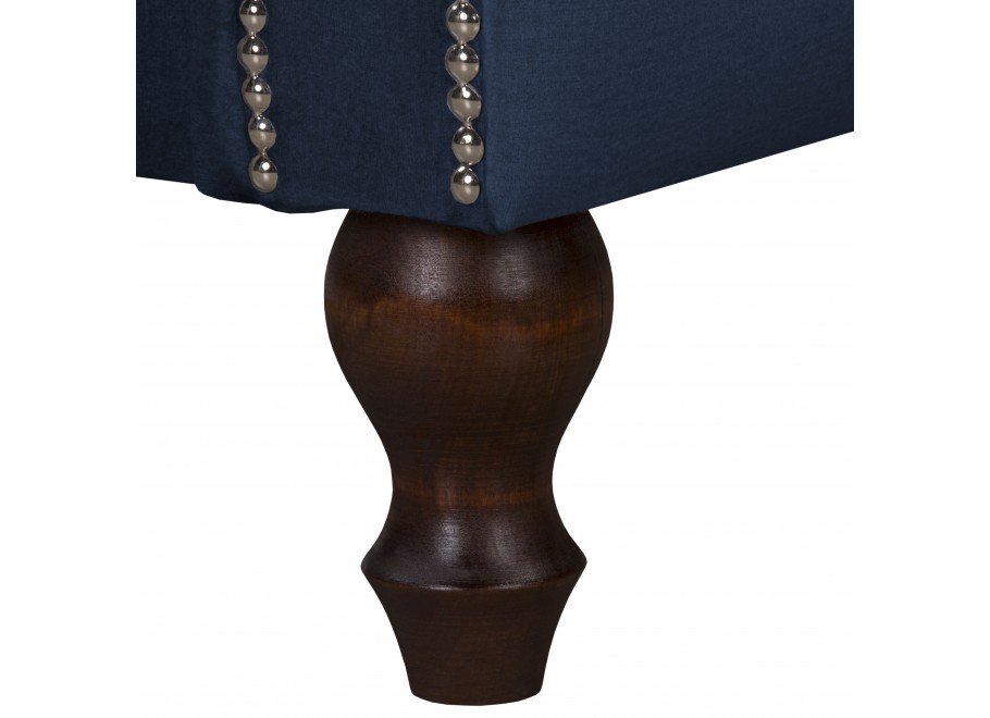 Sofa dwuosobowa Chesterfield BOGOTA – granatowa, pikowana, glamour 6