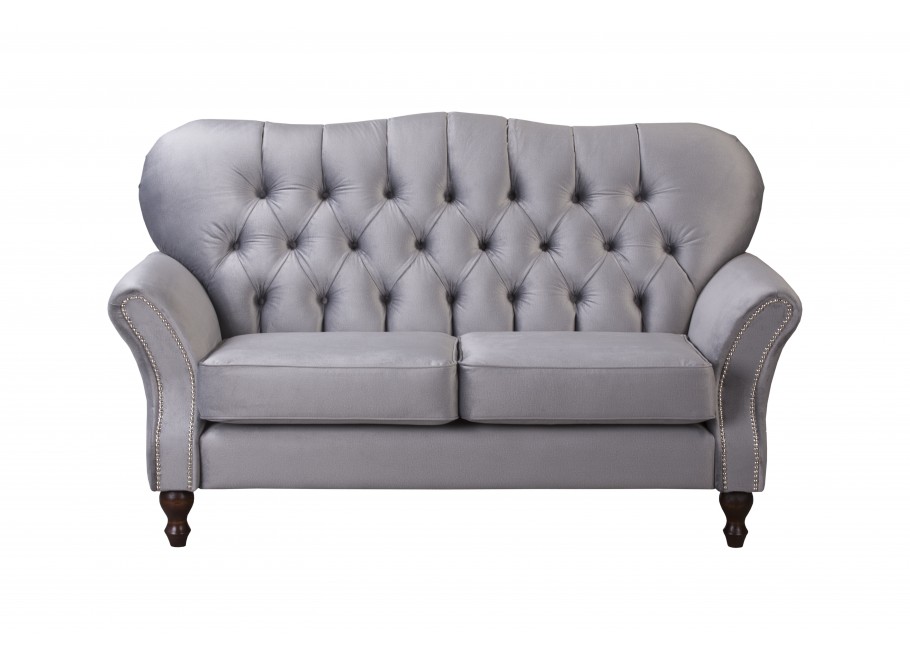 Szara sofa dwuosobowa BOGOTA – wygodna, klasyczna, z pikowaniem Chesterfield