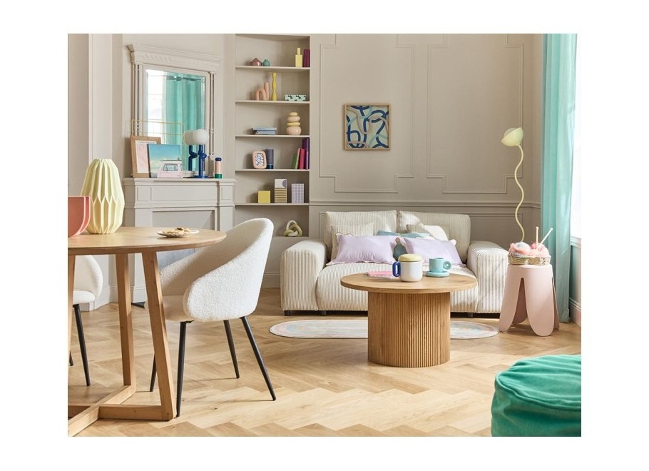 Nowoczesna sofa Candi – beżowy sztruks, z poduszkami, idealna do mniejszych przestrzeni 2