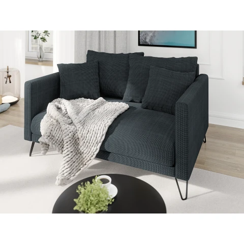 Kanapa grafitowa Ovi – wygodna sofa z poduszkami na czarnych nogach