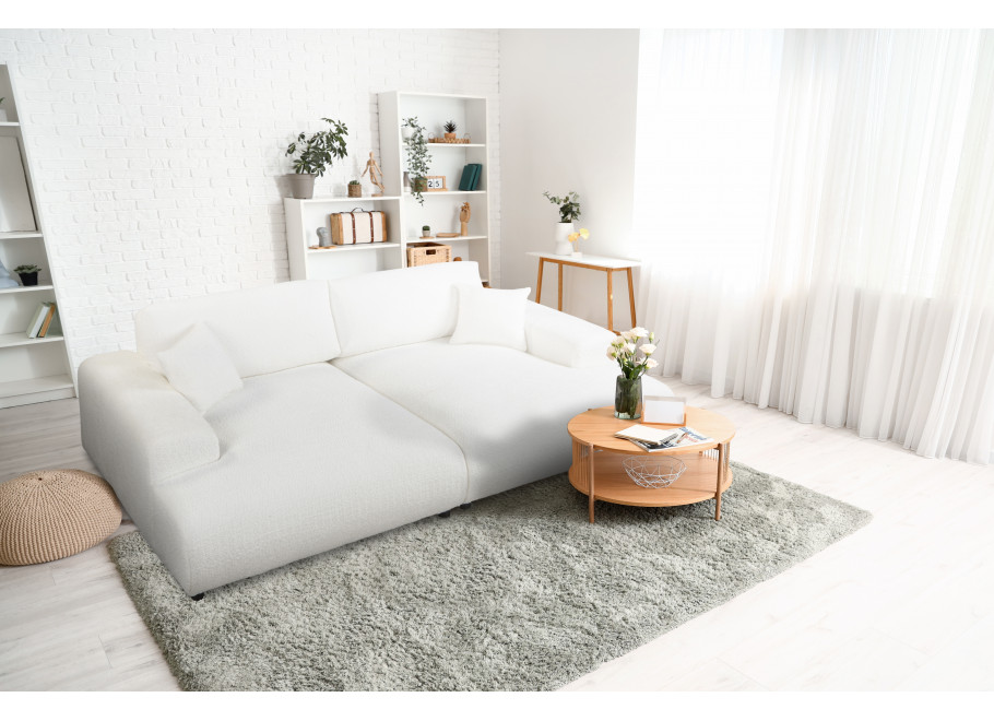 Nowoczesna biała sofa czteroosobowa – komfort i głębokie siedzisko – Mossi 5