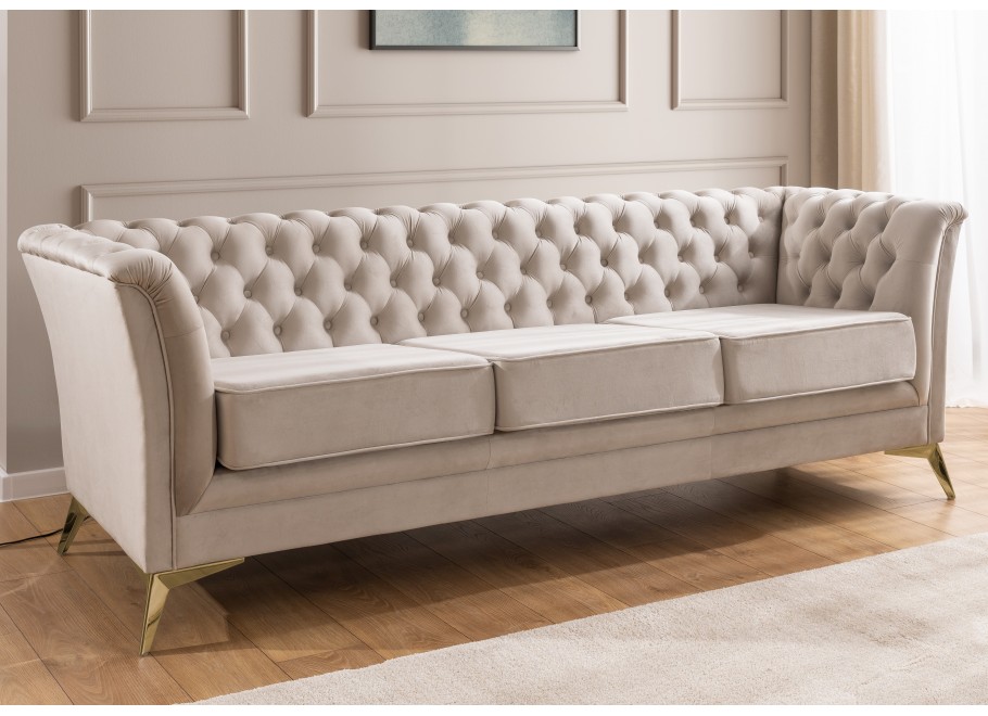 Sofa beżowa Chesterfield HASSO BIS – pikowana, trzyosobowa, na wysokich nogach - Riviera 21
