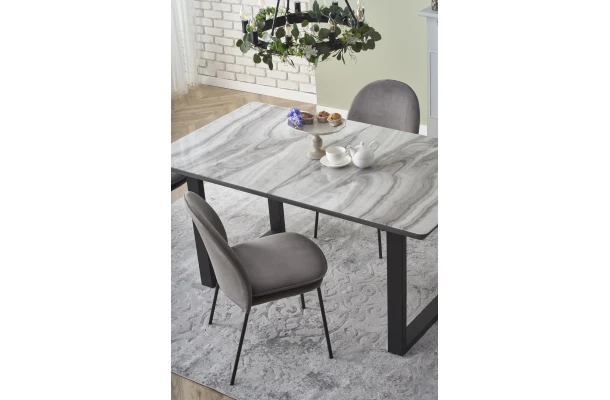 Stół rozkładany Ley - design i funkcjonalnosc w parze