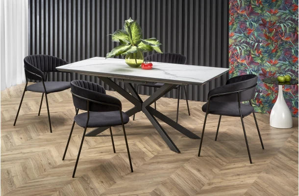 Stół rozkładany Esel - design i funkcjonalnosc w parze