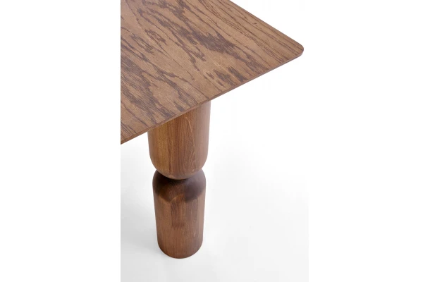 Stół rozkładany Melt - design i funkcjonalnosc w parze
