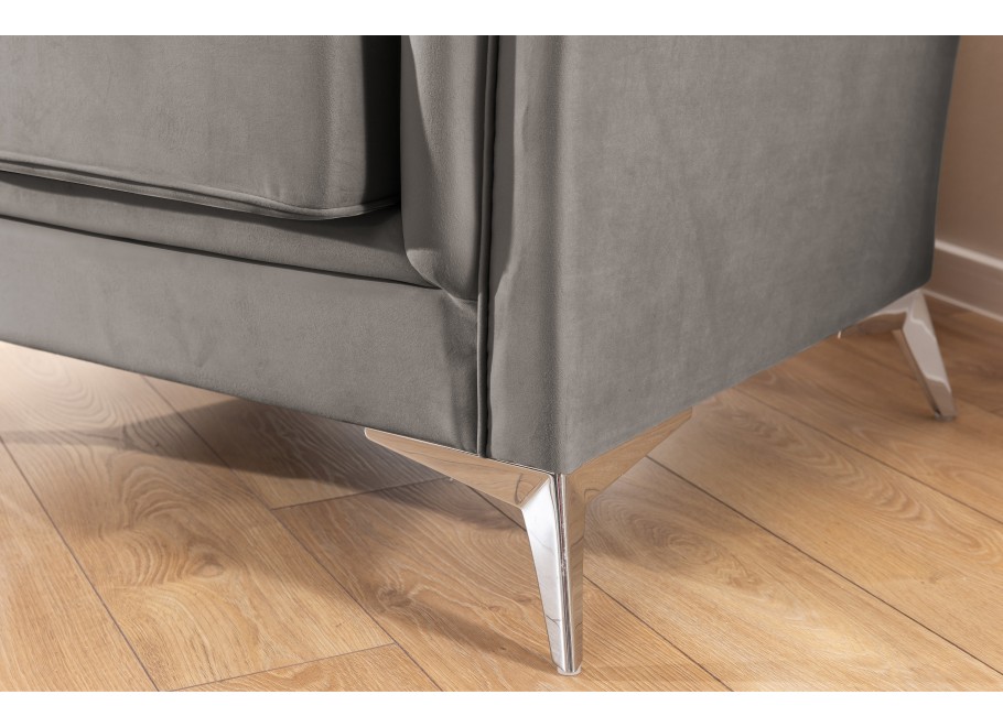 Pikowana sofa Chesterfield HASSO BIS – szary kolor, stylowa, na wysokich nogach - Riviera 91