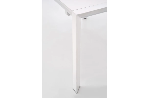 Stół rozkładany Stan - design i funkcjonalnosc w parze