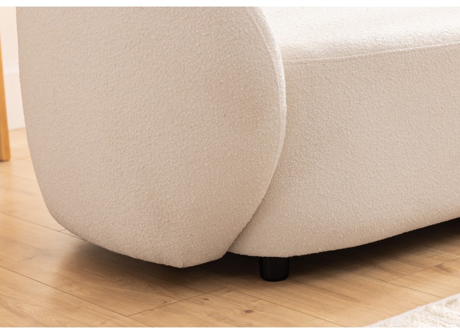 Sofa trzyosobowa nowoczesna Cloudi ecru – wygodna, z dekoracyjnymi poduszkami 9