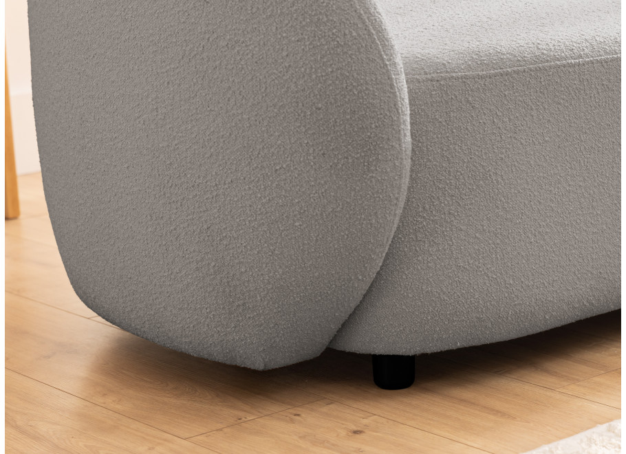 Wygodna sofa Cloudi szara – nowoczesna forma z dekoracyjnymi poduszkami 8