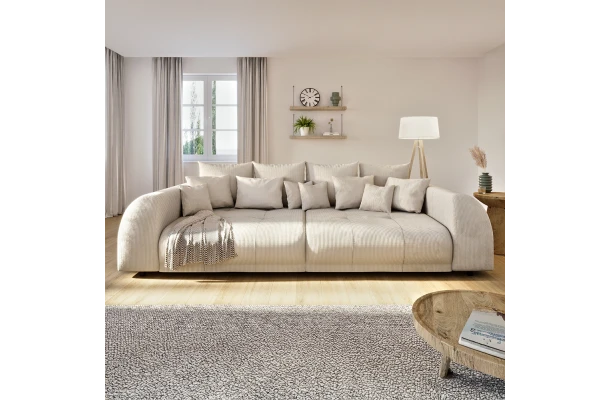Sofa czteroosobowa nowoczesna Noemi - design i funkcjonalnosc w parze