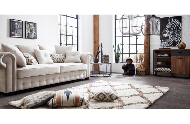 Kanapa trzyosobowa pikowana glamour LUZERN - design i funkcjonalnosc w parze Kanapa trzyosobowa pikowana glamour LUZERN - design i funkcjonalnosc w parze