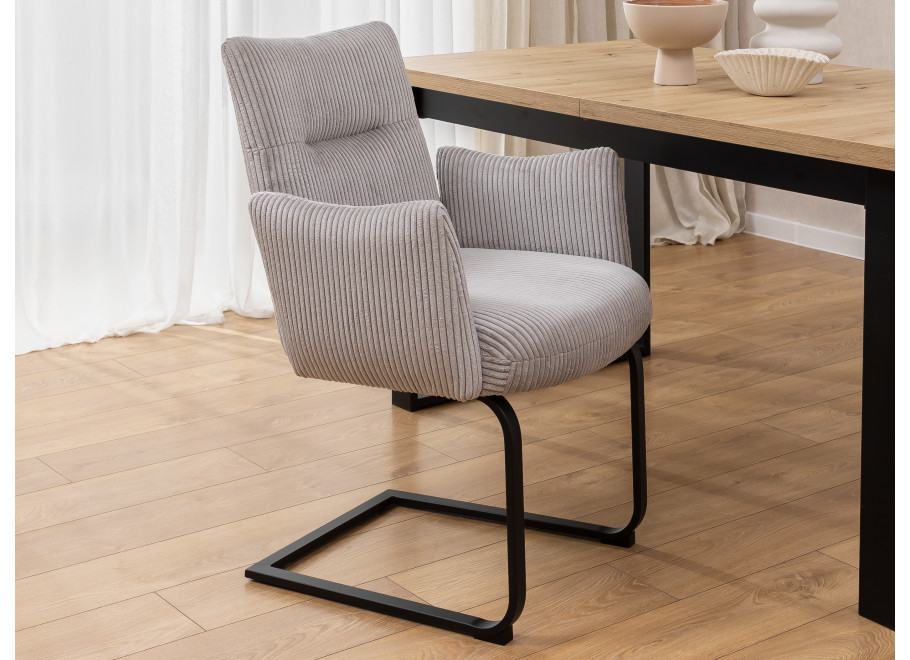 Krzesło tapicerowane jasnoszare Kato 3