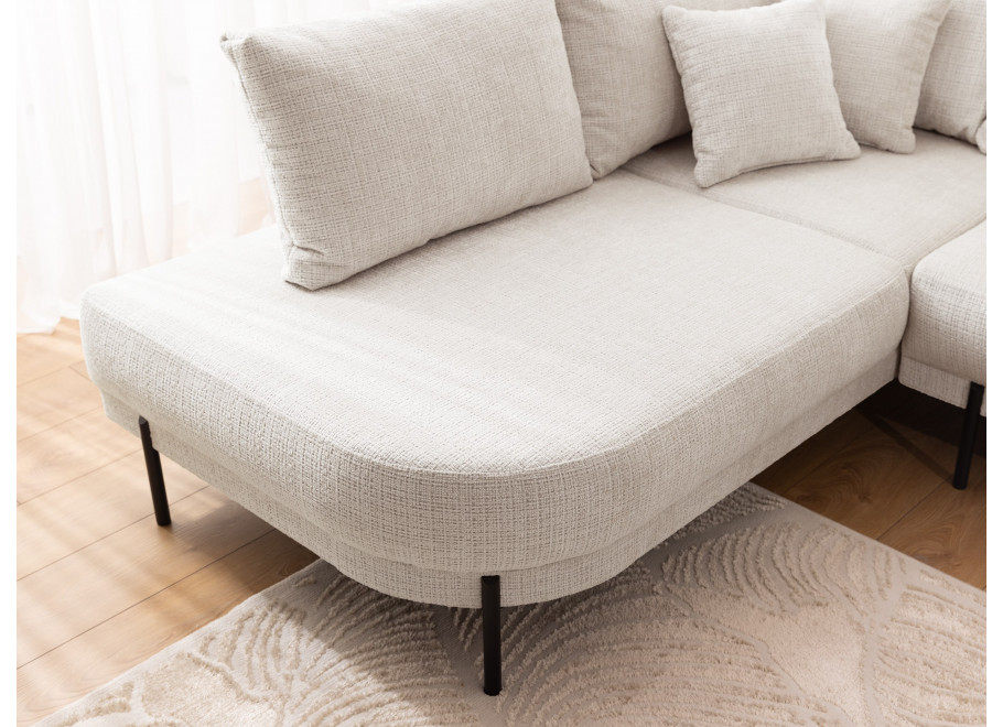 Narożnik Tilla jasnobeżowy – Miękka tkanina szenilowa i smukłe nóżki - Cremona 02