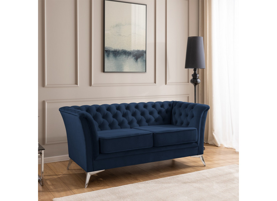 HASSO BIS pikowana – granatowa sofa dwuosobowa, elegancka, na wysokich nogach