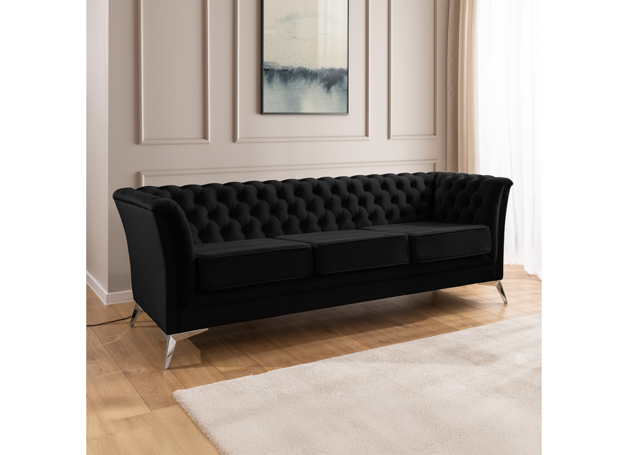 Sofa pikowana czarna – Chesterfield trzyosobowa HASSO BIS z wysokimi nogami