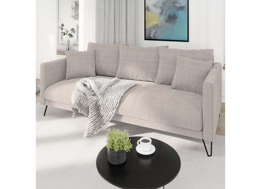 Sofa Ovi w kolorze jasnoszarym – z poduszkami, na wysokich metalowych nogach