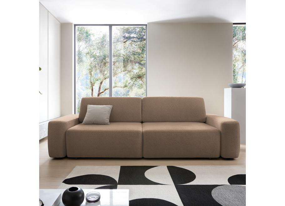 Sofa trzyosobowa brązowa Bolim z funkcją spania i pojemnikiem na pościel