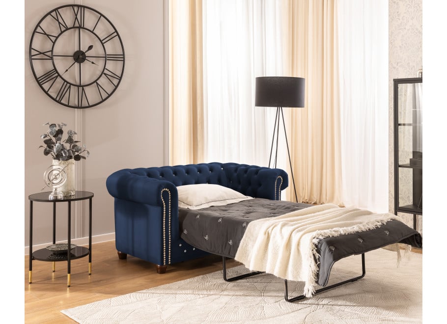 Granatowa sofa pikowana z kryształkami Felix Blink – rozkładana Chesterfield - Riviera 81